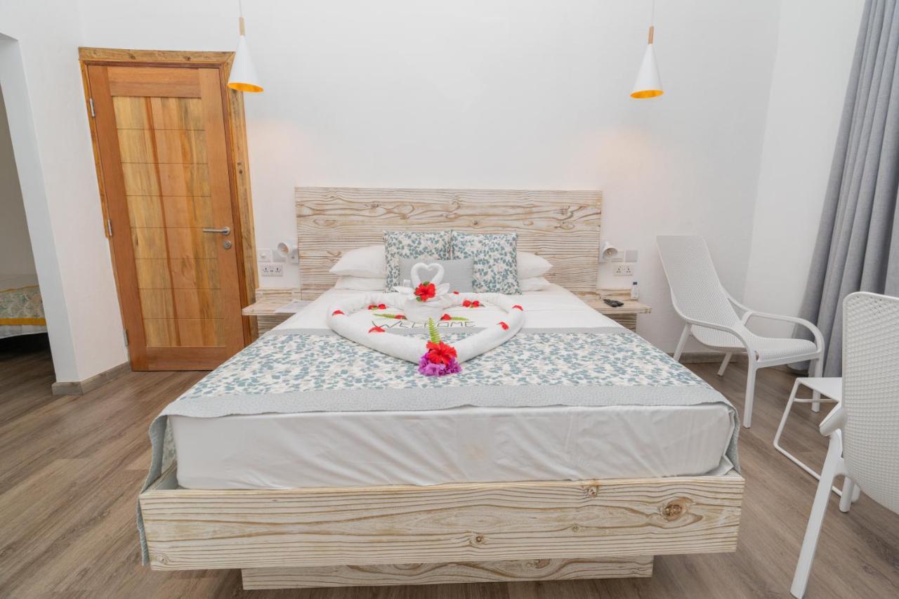 Romance Bungalows Beau Vallon  Bagian luar foto
