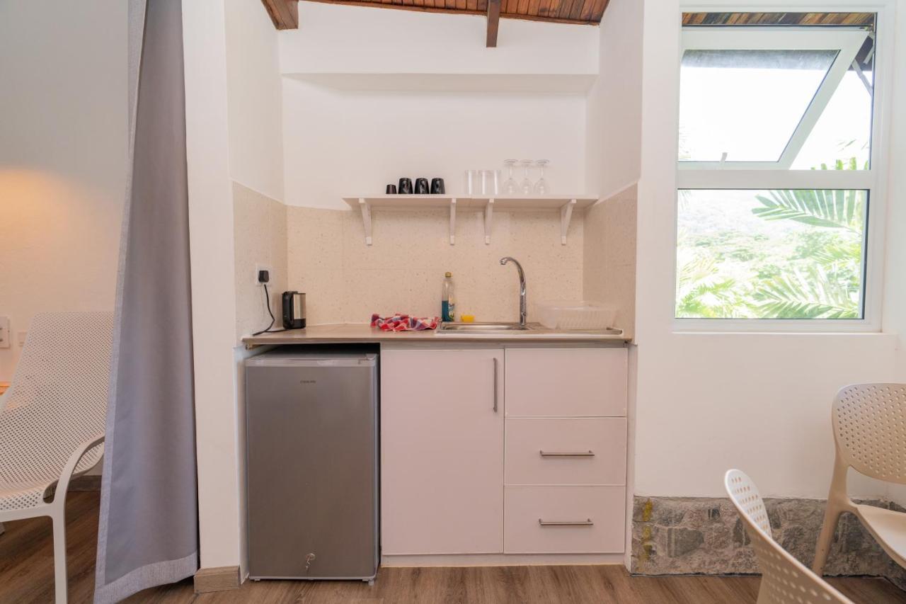 Romance Bungalows Beau Vallon  Bagian luar foto