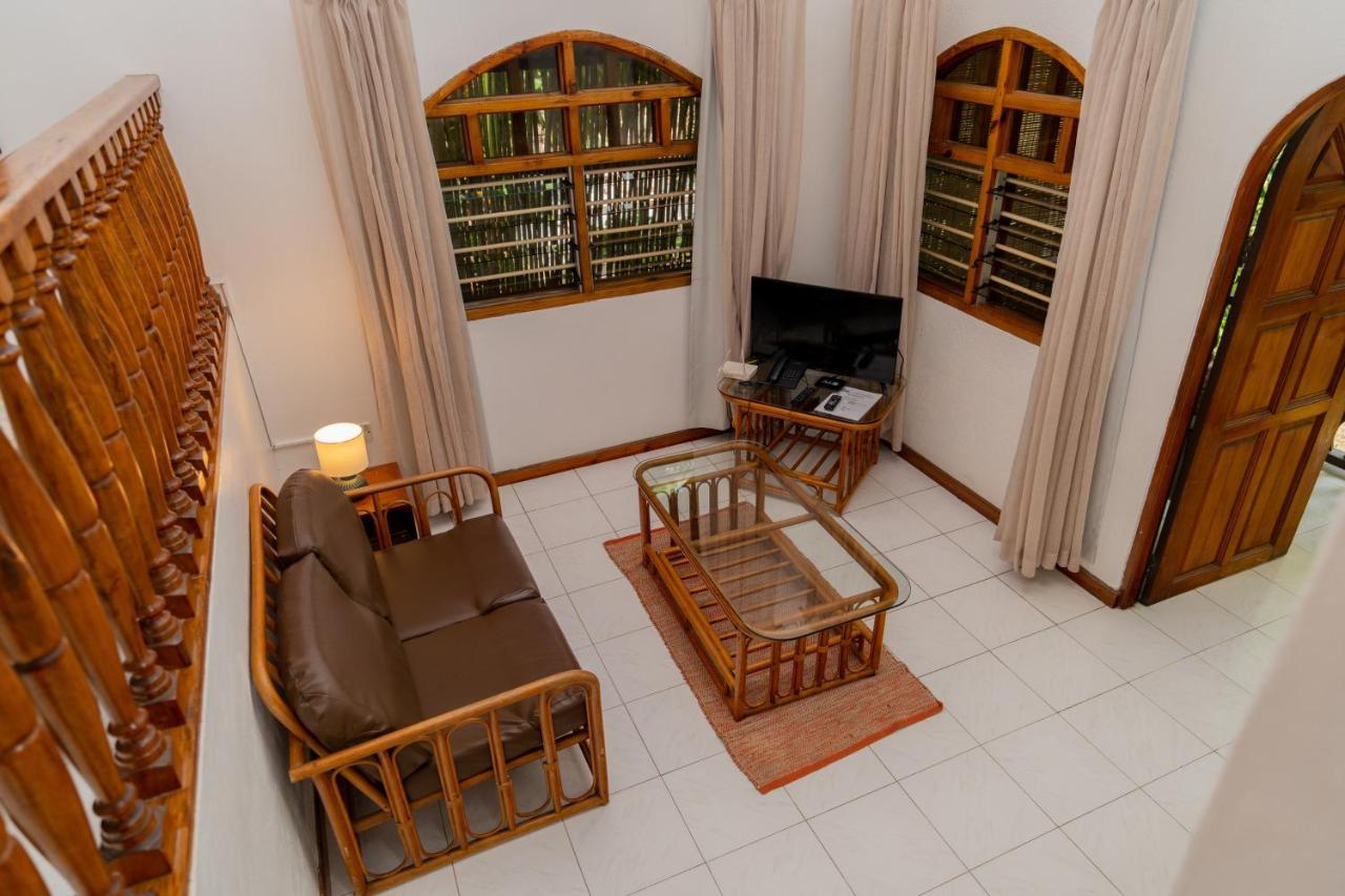 Romance Bungalows Beau Vallon  Bagian luar foto