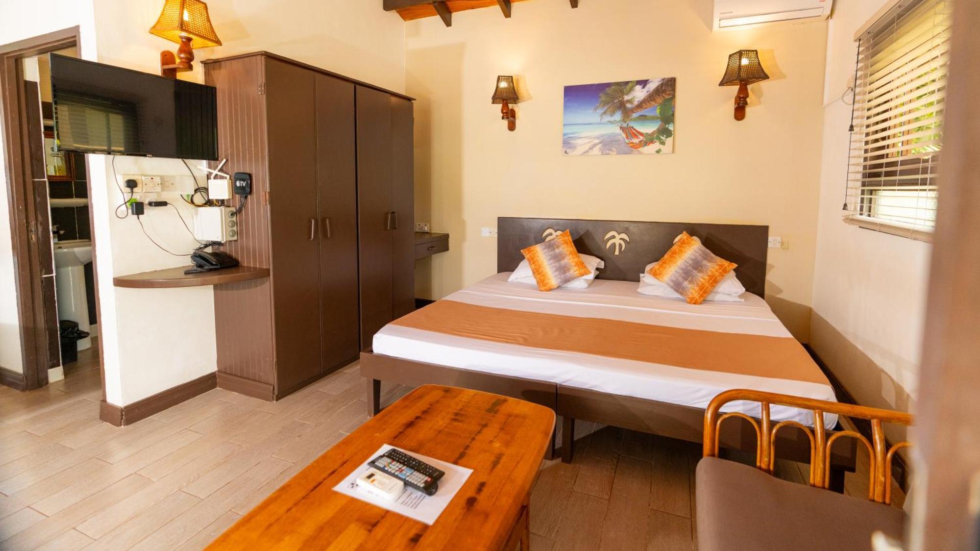 Romance Bungalows Beau Vallon  Bagian luar foto
