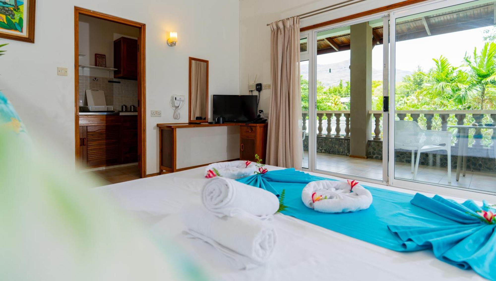 Romance Bungalows Beau Vallon  Bagian luar foto