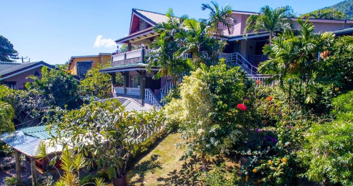 Romance Bungalows Beau Vallon  Bagian luar foto